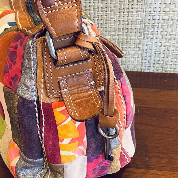 🌟4xHP🌟VTG 1990s Fossil Patchwork Leather & Suede Shoulder Bag - Picture 9 of 15